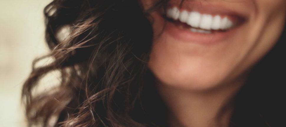 Invisalign – usynlig og komfortabel tandretning