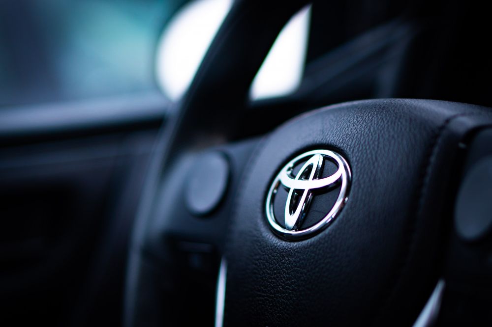 Find Toyota hybrid hos autoriseret forhandler