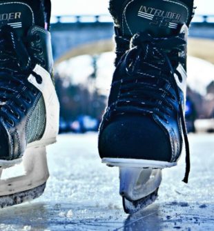Find alt hvad du behøver til hockey i Hockeyshop